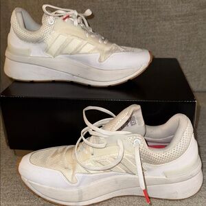 Adidas Women's Off-White Sneakers